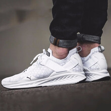 彪馬（Puma）跑步鞋189904-02/套腳設計 38