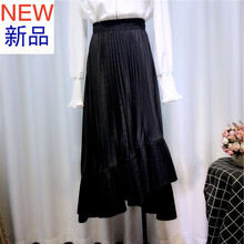優(yōu)雅蕾絲裙，讓你的少女心爆棚