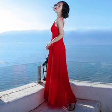 飄逸蕾絲裙，打造優(yōu)雅小仙女