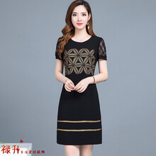 清新碎花長裙，打造浪漫小仙女