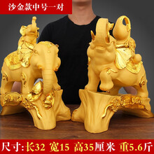 精致玻璃擺件，提升客廳檔次感