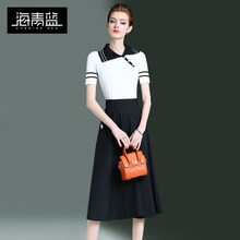 純色連衣裙，微胖女神的氣質選擇