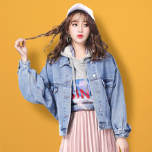 牛仔連衣裙，穿出青春活力少女風(fēng)