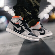 耐克（NIKE）籃球鞋做舊灰麂皮555088-018 