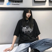 活力印花連衣裙，打造元?dú)馍倥? title=