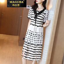 時(shí)尚條紋裙，夏日清涼出街更吸睛