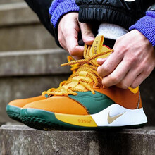 耐克（NIKE）籃球鞋CI2141-901 