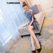 FLOWER QUEEN  蕾絲拼接，褶皺 連衣裙