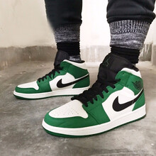耐克（NIKE）籃球鞋852542-301 凱爾特人/白綠腳趾 40.5