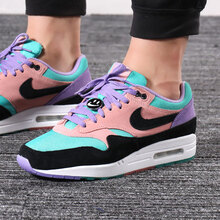 耐克（NIKE）跑步鞋BQ8929-500/AIR MAX 