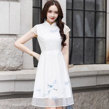 復(fù)古長裙，穿出優(yōu)雅小仙女