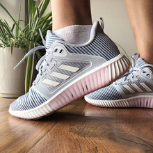 阿迪達(dá)斯（Adidas）跑步鞋粉藍(lán)白三色 CG3920 40