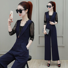 寬松休閑闊腿褲，塑造性感女神范