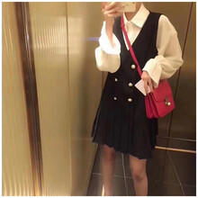 復(fù)古燈籠袖長裙，打造優(yōu)雅小仙女