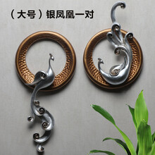精致歐式燭臺(tái)，讓客廳變得更溫馨