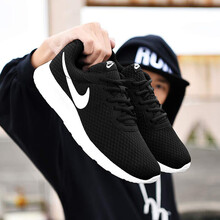 耐克（NIKE）跑步鞋812654-011/店長推薦 