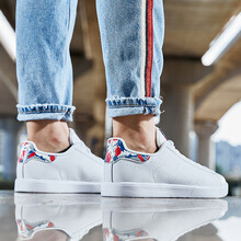 喬丹板鞋白色/新喬丹紅 38.5