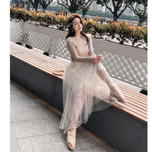圓領(lǐng)印花毛衣，打造優(yōu)雅小仙女
