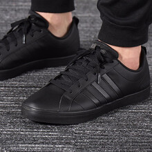 阿迪達(dá)斯（Adidas）板鞋B44869  