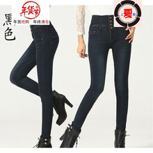 復(fù)古牛仔短褲，穿出時(shí)尚好身材