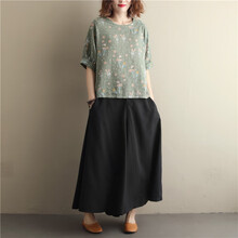 微胖妹子，一字露肩短裙來(lái)助力