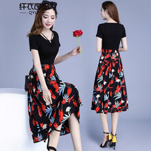 修身連衣裙，塑造迷人曲線(xiàn)美