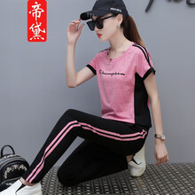 什么,品牌,哪個(gè),女生,牌子,衣服,女生,衣服