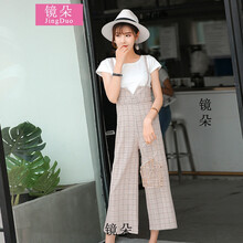 曲線(xiàn)美，高腰闊腿褲讓微胖妹子