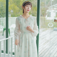 甜美連衣裙，打造清新少女風(fēng)