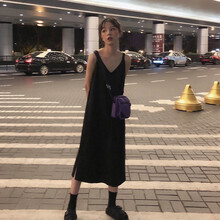 穿對吊帶裙，微胖妹子的福音