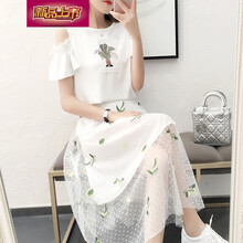 性感荷葉袖，打造優(yōu)雅小仙女范