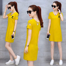 簡(jiǎn)約吊帶裙，微胖妹子的好幫手