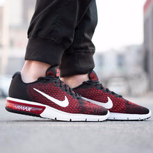 耐克（NIKE）跑步鞋852461-006/黑紅 