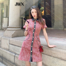 小香風連衣裙，打造優(yōu)雅美腿