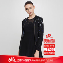 時(shí)尚短款外套，打造街頭潮流范