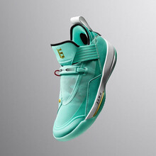 耐克（NIKE）籃球鞋CD9561-103（郭艾倫球員版） 