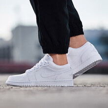 耐克（NIKE）板鞋553558-109白+銀灰 