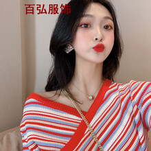短款針織衫，穿出優(yōu)雅氣質(zhì)