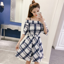 喇叭袖襯衫，打造百變女神范