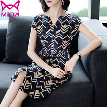 貓人（MiiOW）  深V款 連衣裙