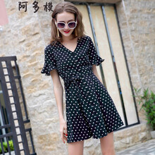 阿多模 圓點(diǎn) 紐扣，綁帶 連衣裙