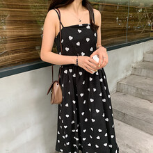 氣質(zhì)長(cháng)裙，微胖女孩的時(shí)尚之選