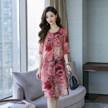 純色連衣裙，打造清新小仙女