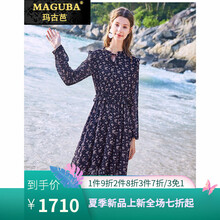 純色連衣裙，打造百變時尚女神