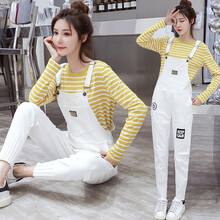 百搭牛仔背帶褲，穿出街頭潮流范