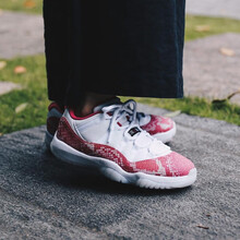耐克（NIKE）籃球鞋AH7860-106（粉蛇） 36