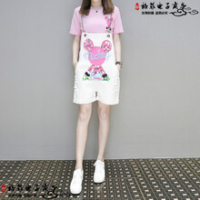 時(shí)尚破洞牛仔褲，穿出你的個(gè)性