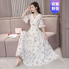 優(yōu)雅蕾絲裙，穿出氣質(zhì)小仙女