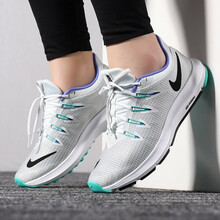 耐克(Nike)跑步鞋AA7412-100 