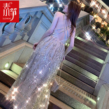 優(yōu)雅長袖連衣裙，打造精致女神